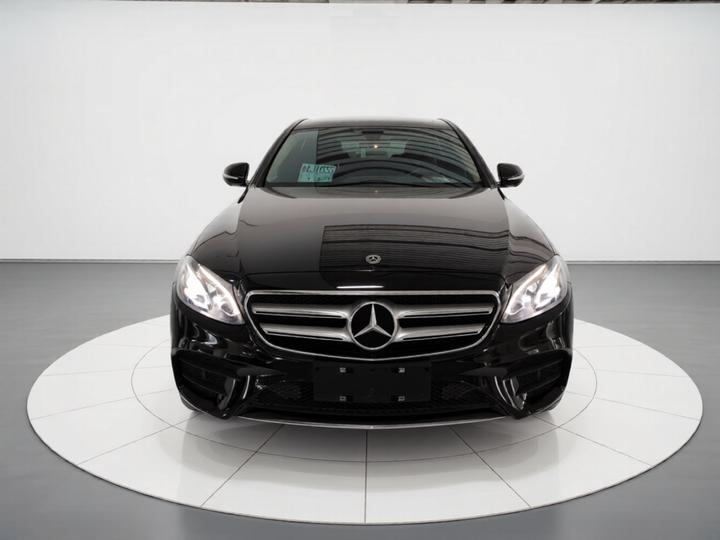 E-Class 2020 E 300 L Sport Luxury photo 2
