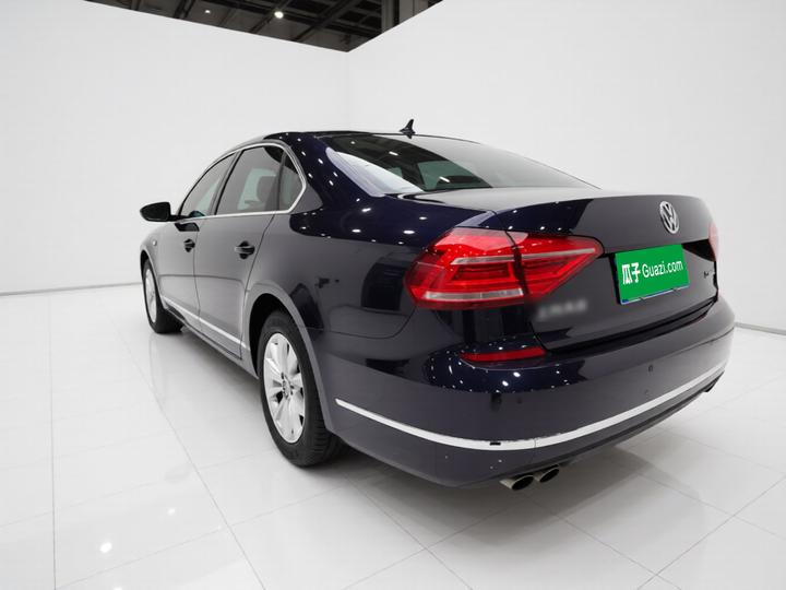 Passat 2017 330TSI DSG photo 4