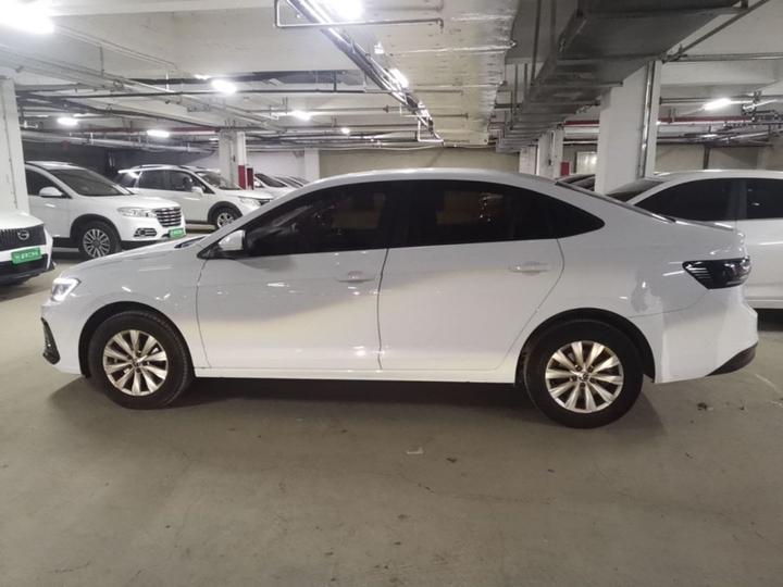 Lavida 2023 1.5L AT photo 3