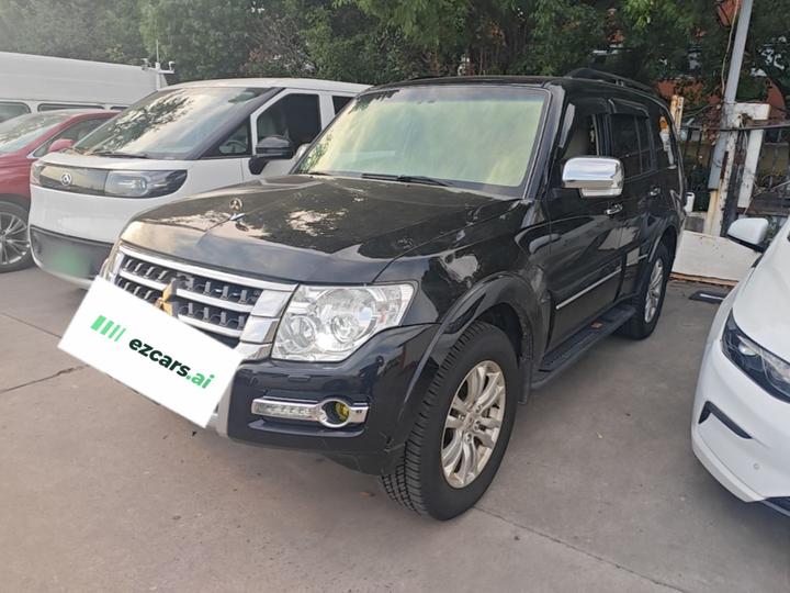 Pajero Parallel Import
