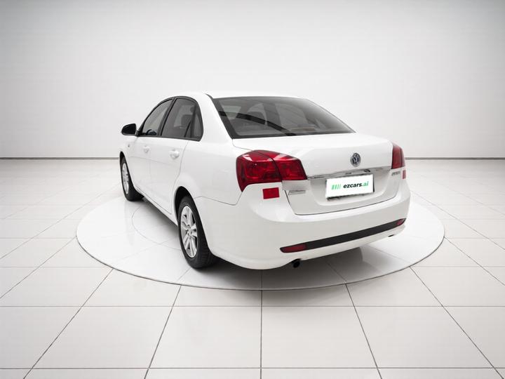 Excelle 2013 1.5L MT Classic photo 4