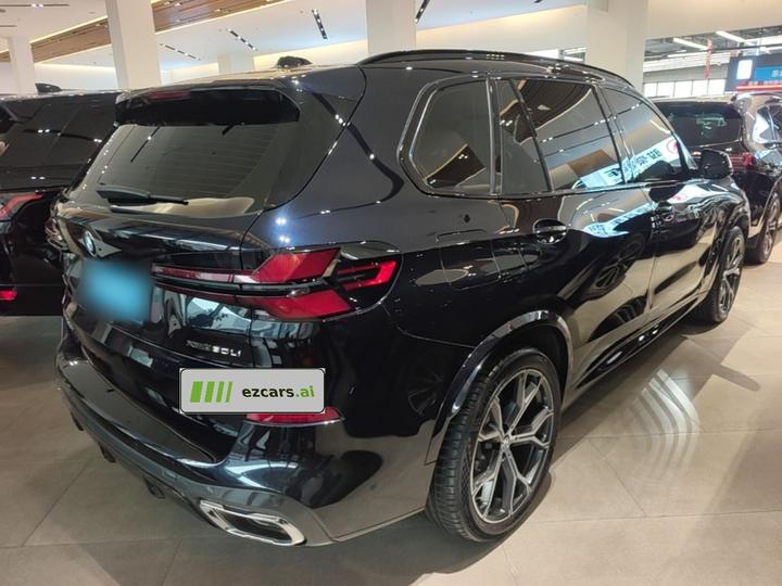 X5 2023 xDrive 30Li Exclusive M M Sport Night Package photo 4