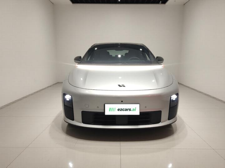 Li Auto i6 2025 AWD Standard photo 2