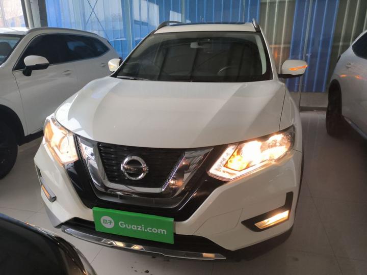 X-Trail 2021 2.5L CVT 4WD XL Connected Leading photo 2