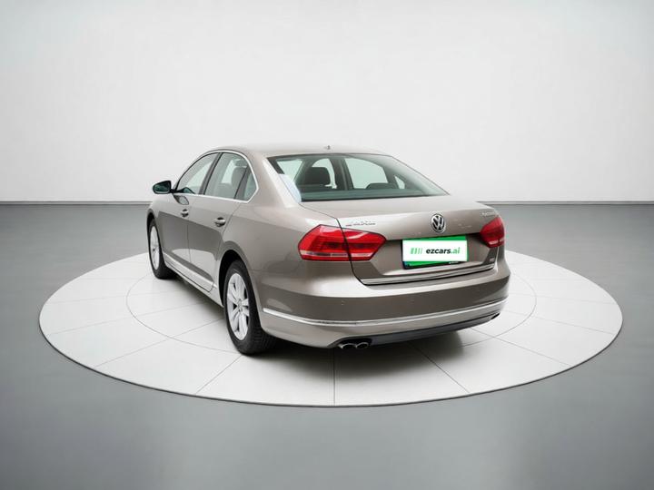 Passat 2014 1.8TSI DSG photo 4