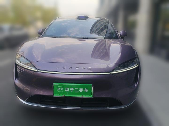 HIMA Luxeed R7 2024 EV 802km Max photo 2