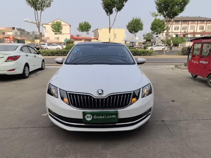 Octavia 2018 TSI230 DSG Luxury photo 2