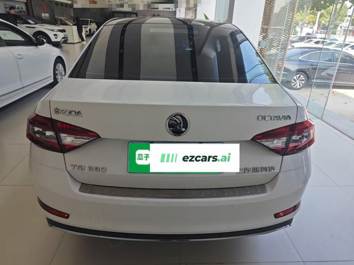 Octavia 2018 TSI280 DSG Luxury photo 5