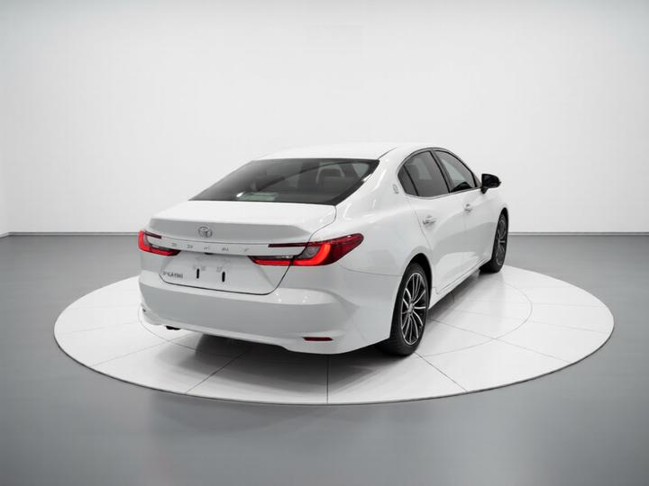Camry 2024 2.0GVP Luxury photo 5