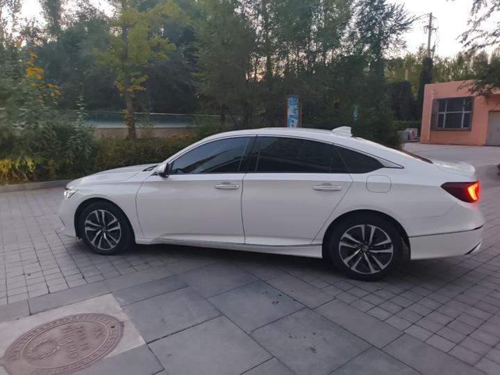 Accord 2022 Hybrid 2.0L photo 4