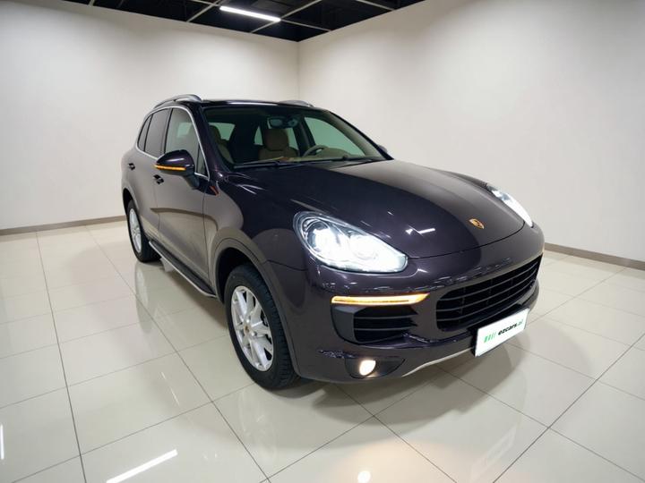 2016 Cayenne 3.0T photo 3