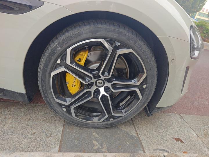 Xiaomi SU7 2024 AWD Extended Range High-end ADAS Max photo 8