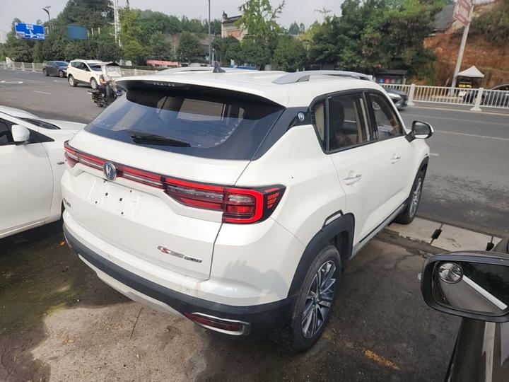 CS35PLUS 2018 1.6L AT China V photo 6