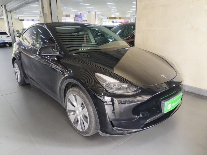 Model Y 2022 Facelift RWD photo 3