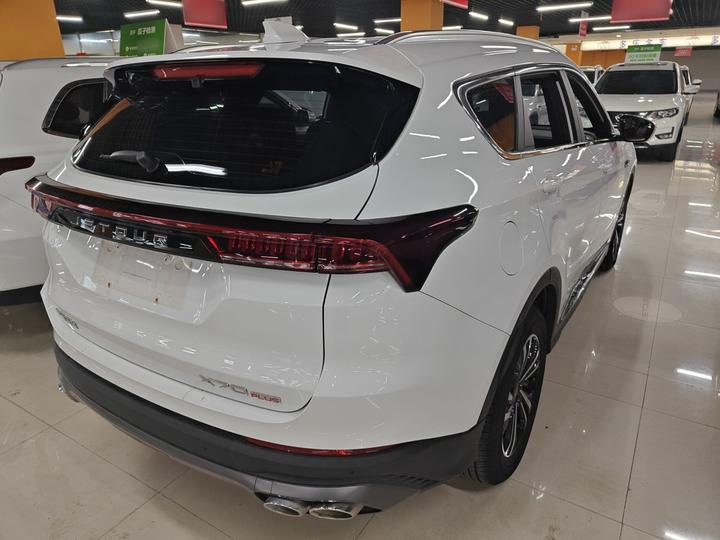 X70 PLUS 2021 1.6T DCT 5-Seater photo 4