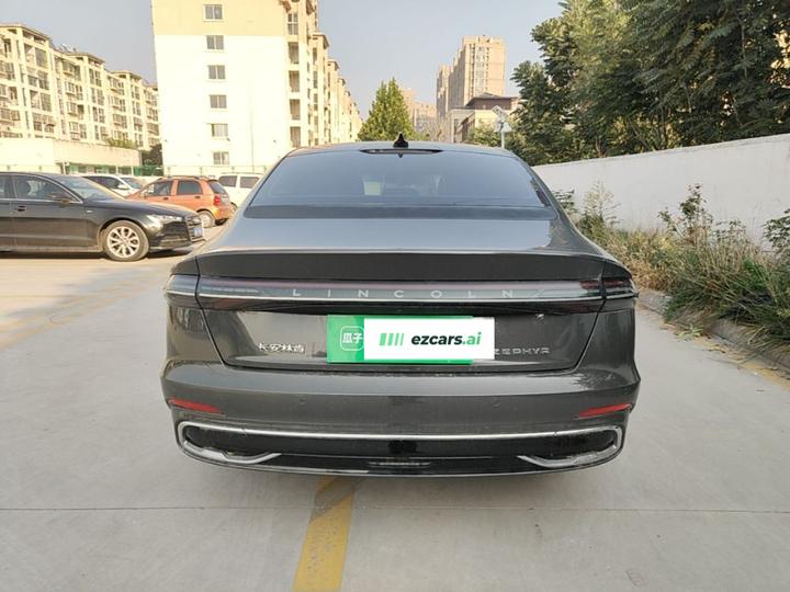 Z 2022 Facelift i Exclusive photo 5