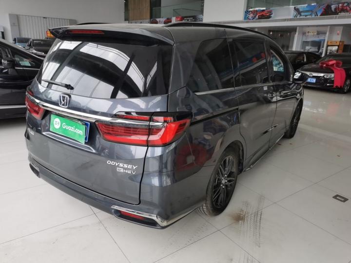 Odyssey 2022 2.0L e:HEV Supreme photo 4