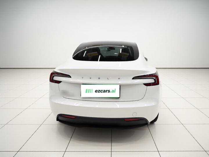Model 3 2023 Long Range AWD photo 5