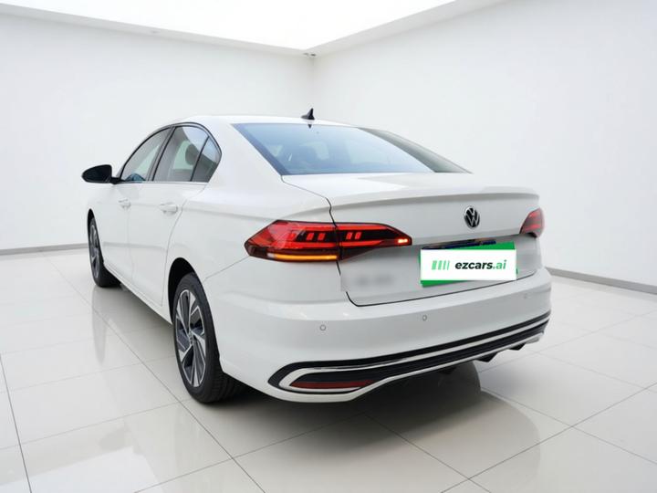 Bora 2024 200TSI DSGPRO photo 4