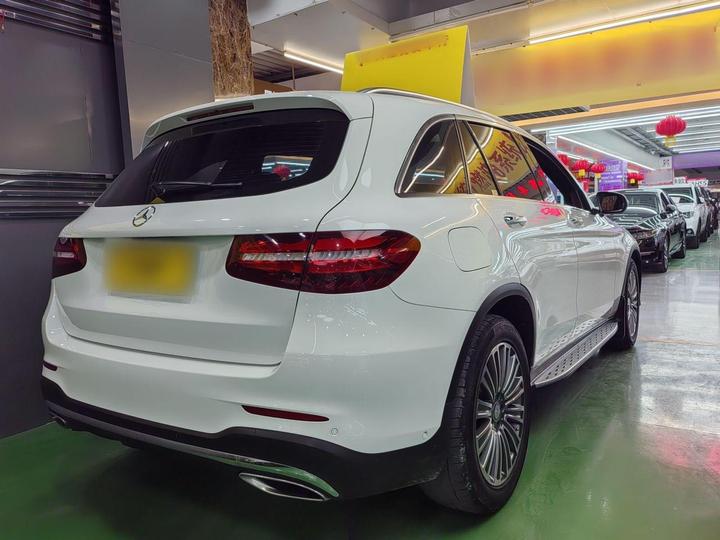 GLC 2017 GLC 260 4MATIC Dynamic photo 4
