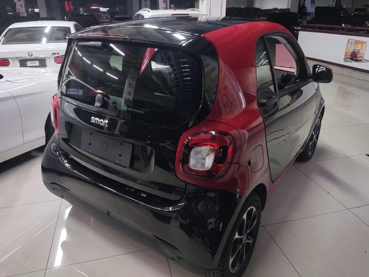 fortwo 2015 1.0L 52 Coupe photo 6