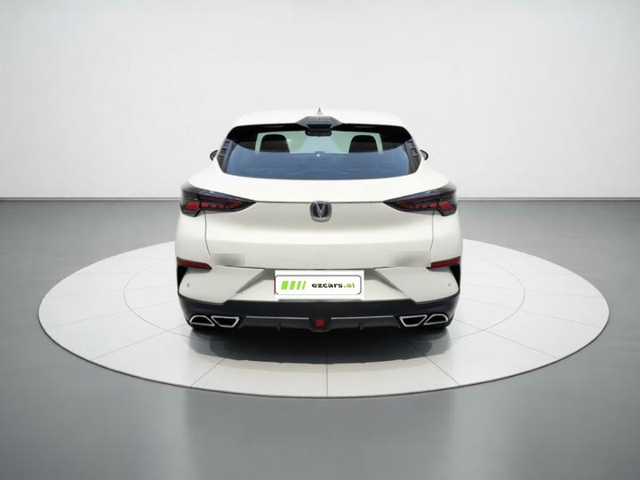 UNI-T 2020 1.5T Premium photo 5