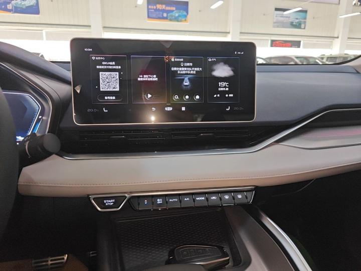 Preface 2021 Facelift 2.0TD Premium photo 8