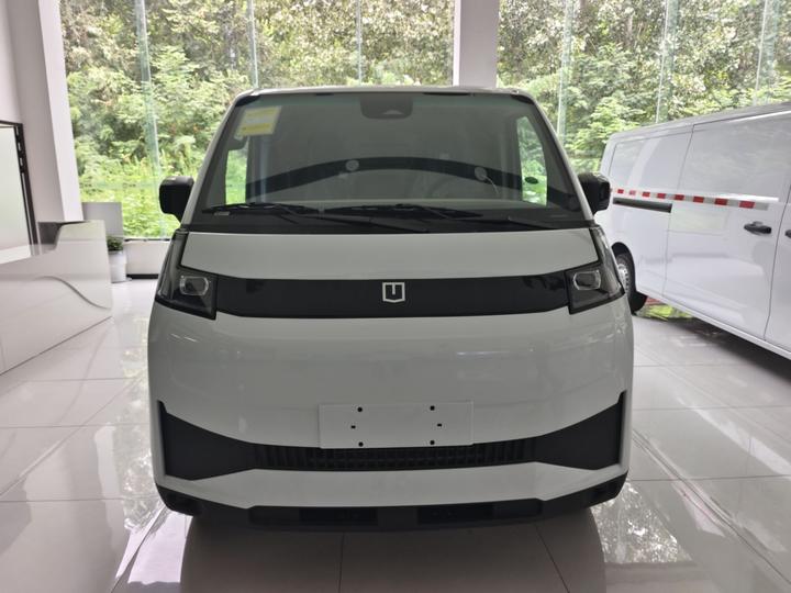 V 2026 V8E- 460km photo 2