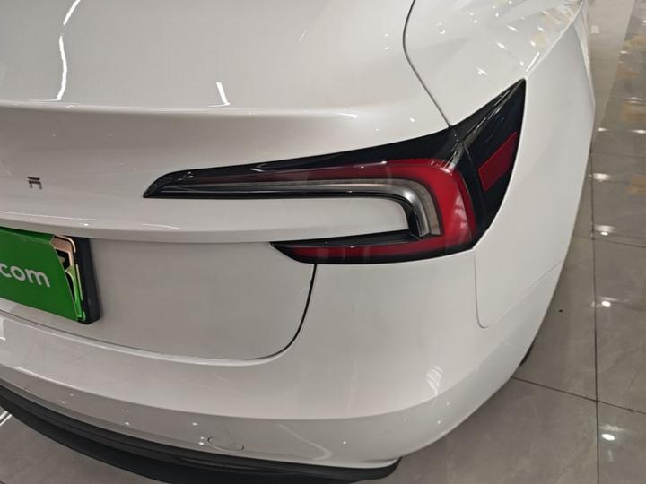 Model 3 2023 Long Range AWD photo 7