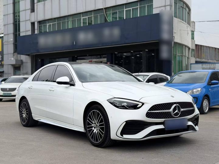 C-Class 2023 Facelift C 260 L Sport photo 3