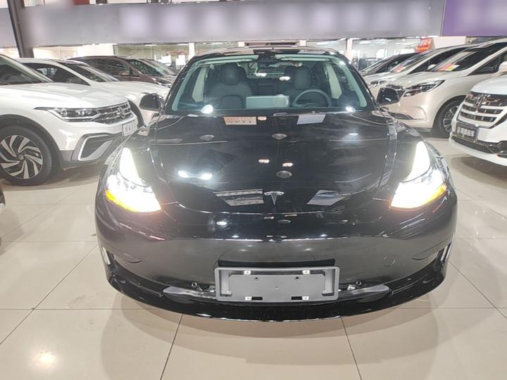 Model 3 2022 RWD photo 2