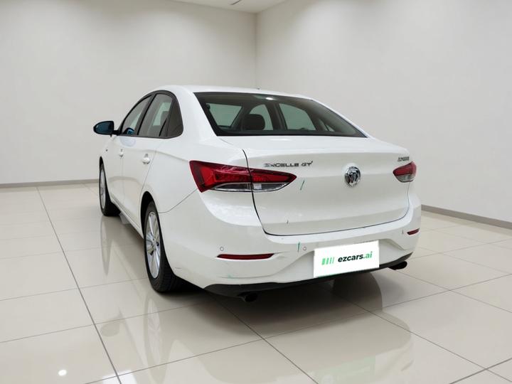 Excelle 2021 Facelift Classic 1.5L AT Elite photo 4