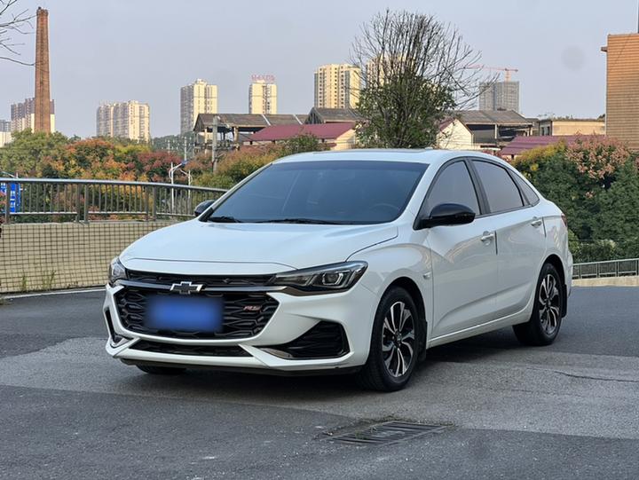 Cruze 2019 RS 330T AT China VI