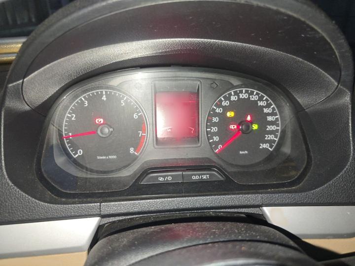 2015 1.6L AT Comfort photo 4