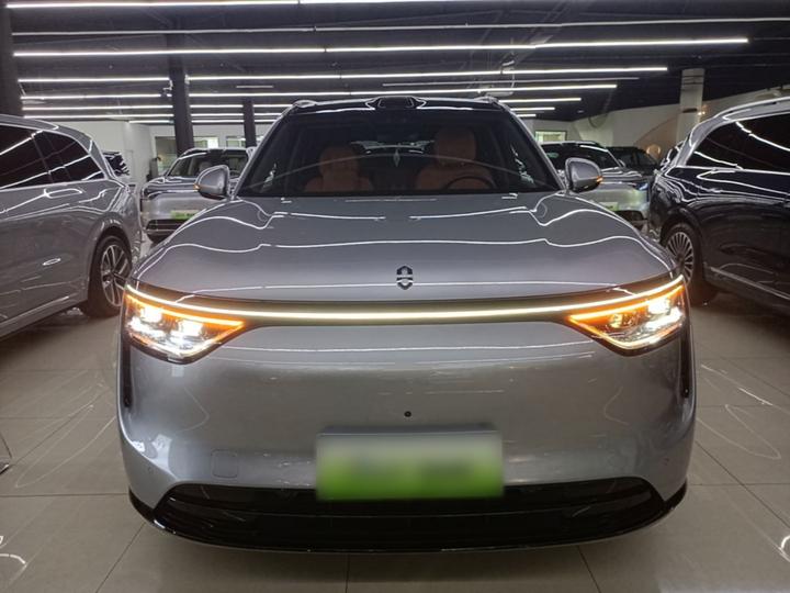 HIMA AITO M8 2025 EREV Ultra 53.4kWh 5-Seater 192-Line LiDAR photo 2