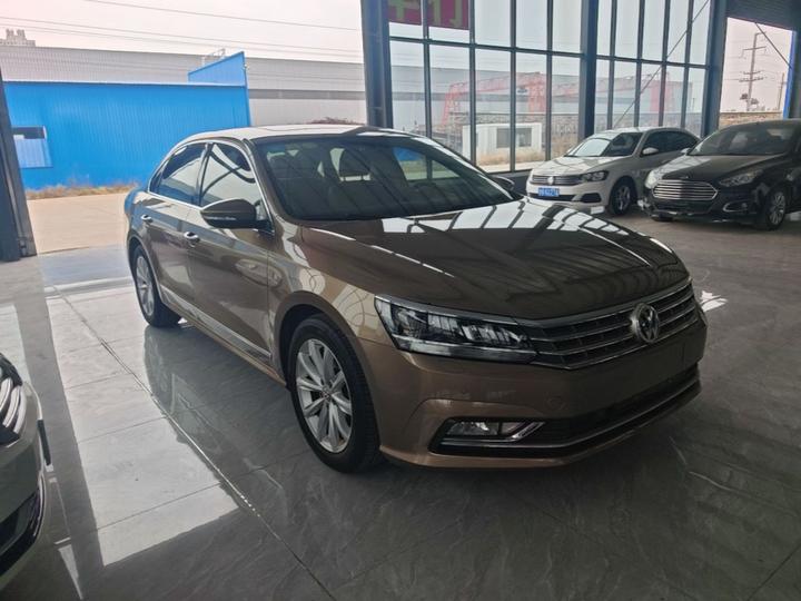 Passat 2016 330TSI DSG photo 3