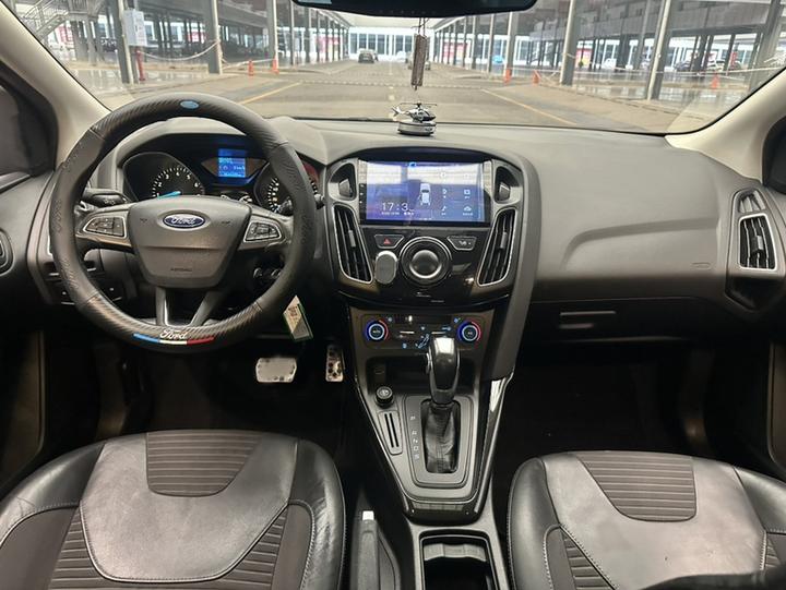 Focus 2015 Hatchback 1.6L AT photo 7