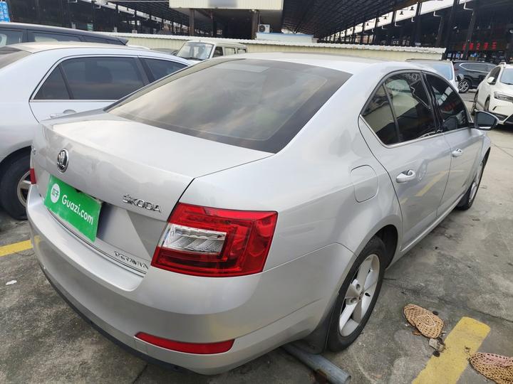 Octavia 2015 1.4TSI DSG photo 4