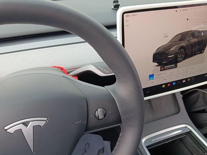 Model Y 2024 RWD photo 5