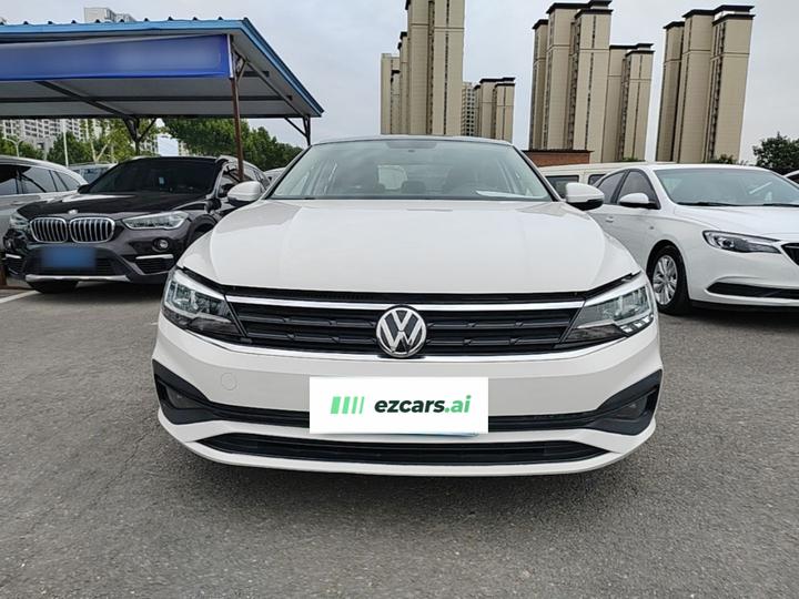 Lamando 2021 230TSI DSG photo 2