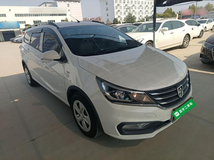 310W 2017 1.5L MT Comfort China VI photo 3