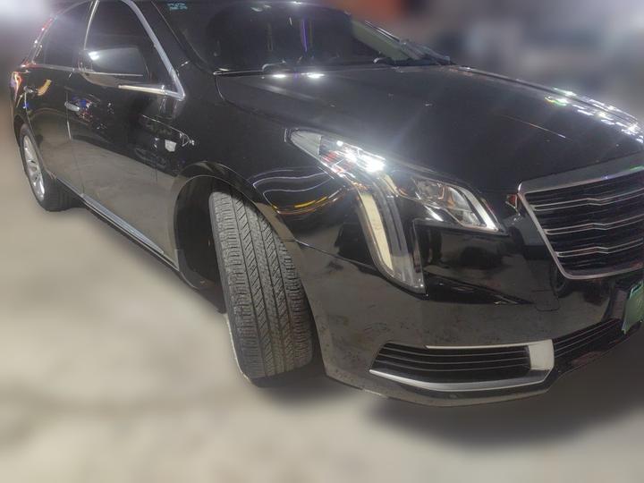 XTS 2018 28T Tech photo 3