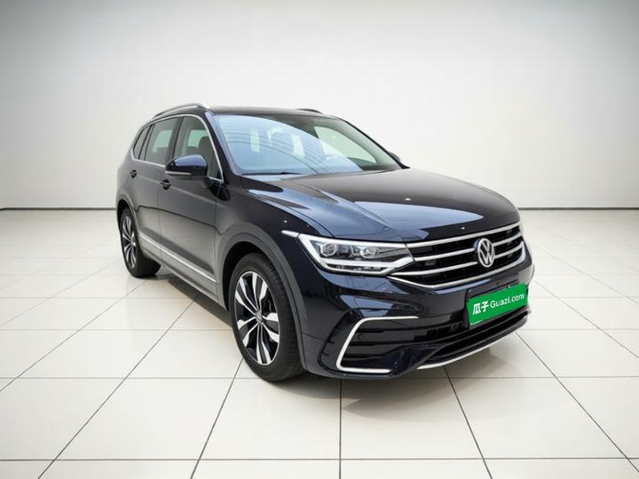 Tiguan L 2024 330TSI AT RWD R-Line photo 3