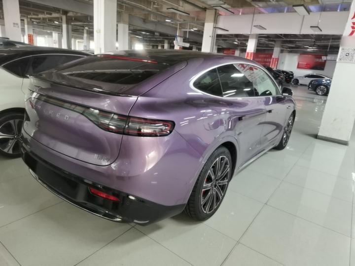 HIMA Luxeed R7 2025 EREV 331km Ultra photo 4