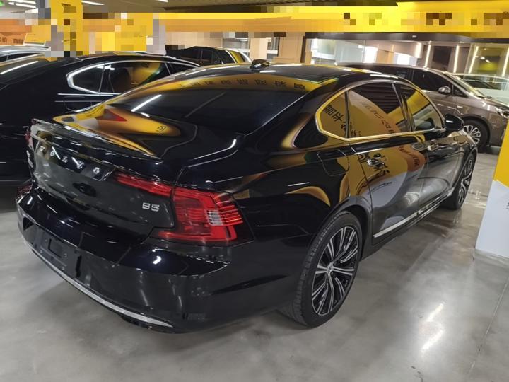 S90 2023 B5 Luxury photo 3