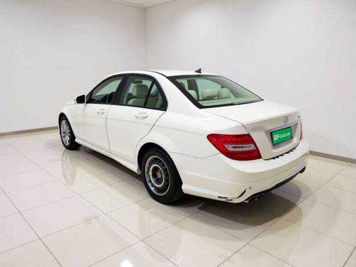 C-Class 2013 C 180 Classic Grand Edition photo 4