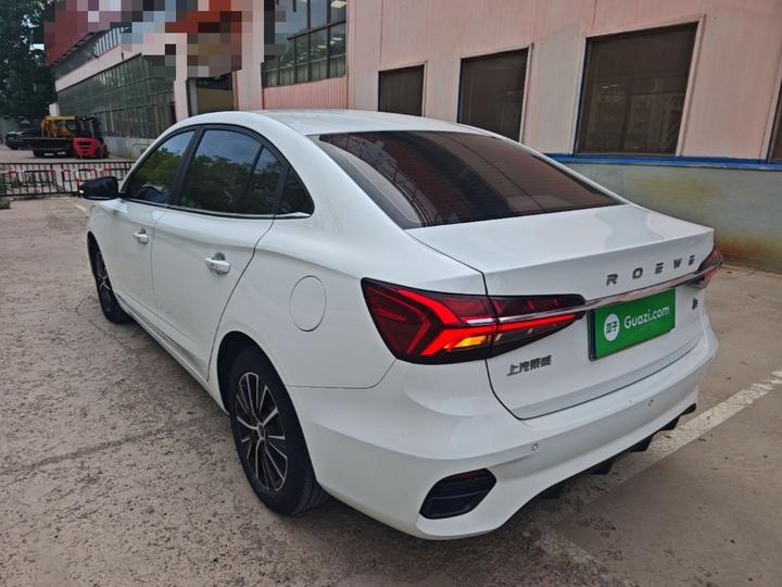 i5 2021 1.5L MT photo 4