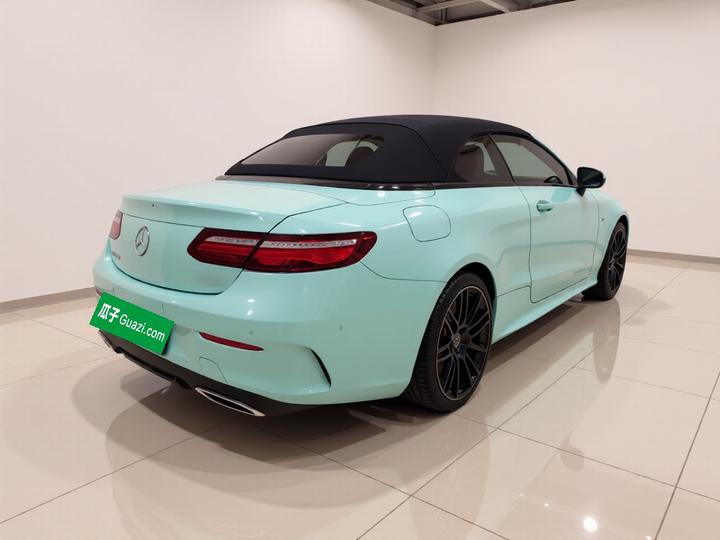 E-Class Imported 2018 E 200 4MATIC Convertible Coupe photo 6