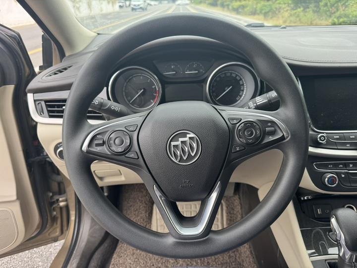 Verano 2015 Sedan 15S AT Leading photo 5