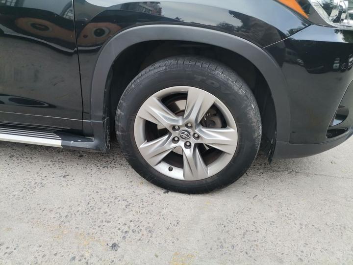 Highlander 2021 2.0T AWD Luxury 7-Seater photo 8